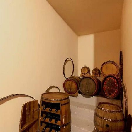 Апартаменты Beer & Wine Cellar Любляна Экстерьер фото